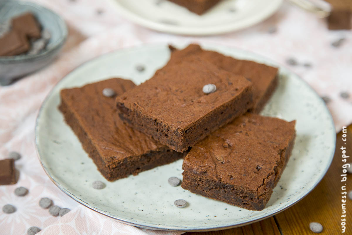 Wos zum Essn: Brownie-Alarm: Italienischer Schokoladenkuchen [vegan]