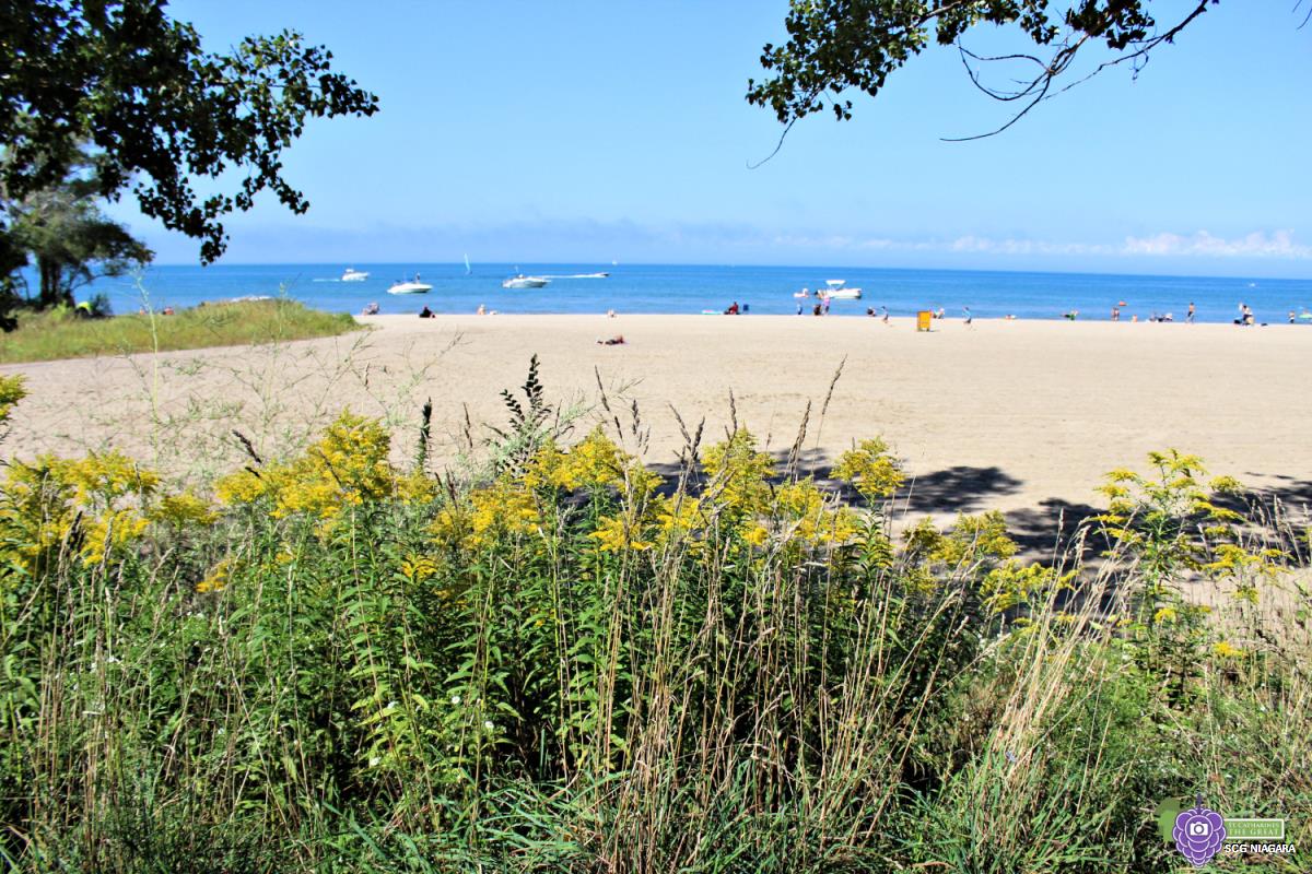 SCG Niagara SUNSET BEACH, St. Catharines (22 Photos)