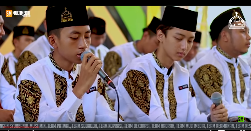 Lirik Yaa Habibal Qolbi Lengkap Arab dan Latin Gus Azmi