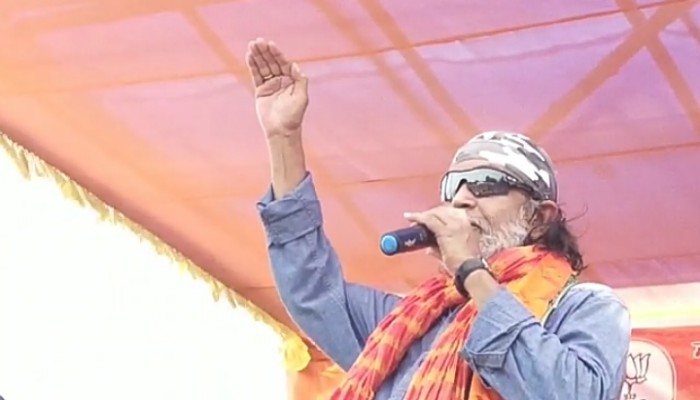 রায়নায় বিজেপির প্রচারে মিঠুন, সুনীলের কু-বাক্য নিয়ে শোরগোল