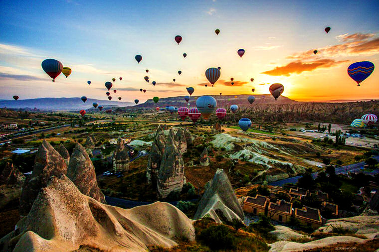 http://ziondejano.blogspot.com/2014/10/hot-air-balloon-ride-in-cappadocia.html