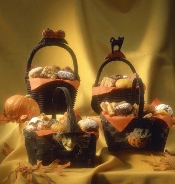 DIY table decorations – Halloween decoration themselves make