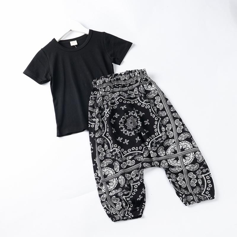 Set Áo + Quần Bé Trai & Bé Gái 157850 4 5 56