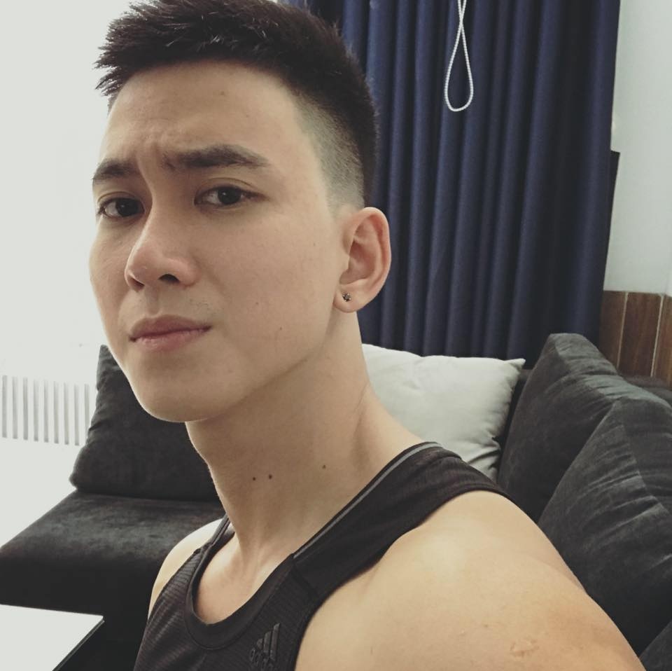 [CÓ LINK] MC Minh Tuân lộ clip nóng tập thể đầy táo bạo