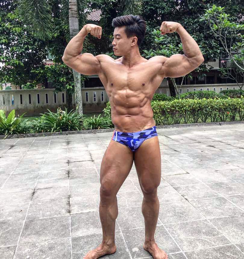 Johnny%2BSoe%2BLin%2BMalaysia%2BFitness%2BModel%2BAsian%2BMuscle%2B1.jpg