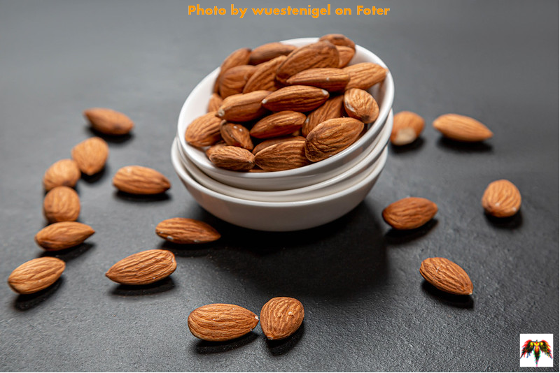 Beneficios nutricionales de los minerales de las almendras خصائص اللوز