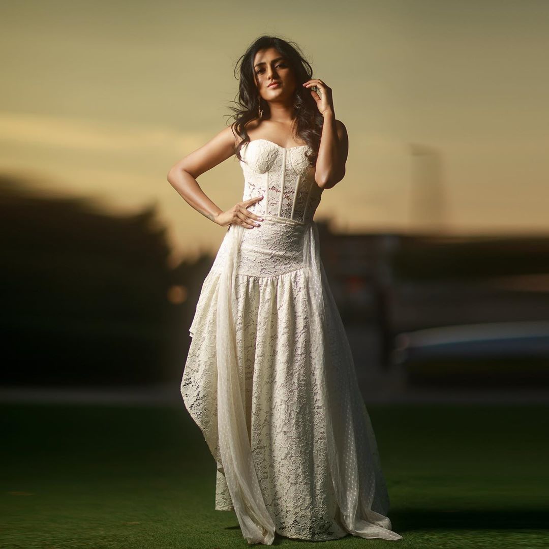Actress Eesha Rebba New Hot Photoshoot Gallery Actress Eesha Rebba New Hot Photoshoot Gallery