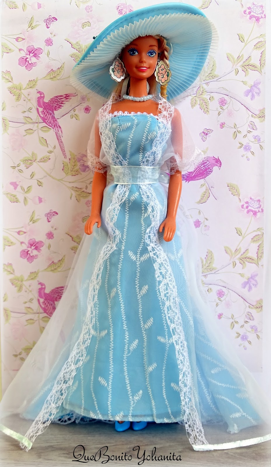 A fondo suma color que bonito Yohanita!: Barbie, Colección Vestidos del Mundo: EE.UU
