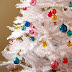 Christmas Decoration: Ideas for White Christmas trees!!