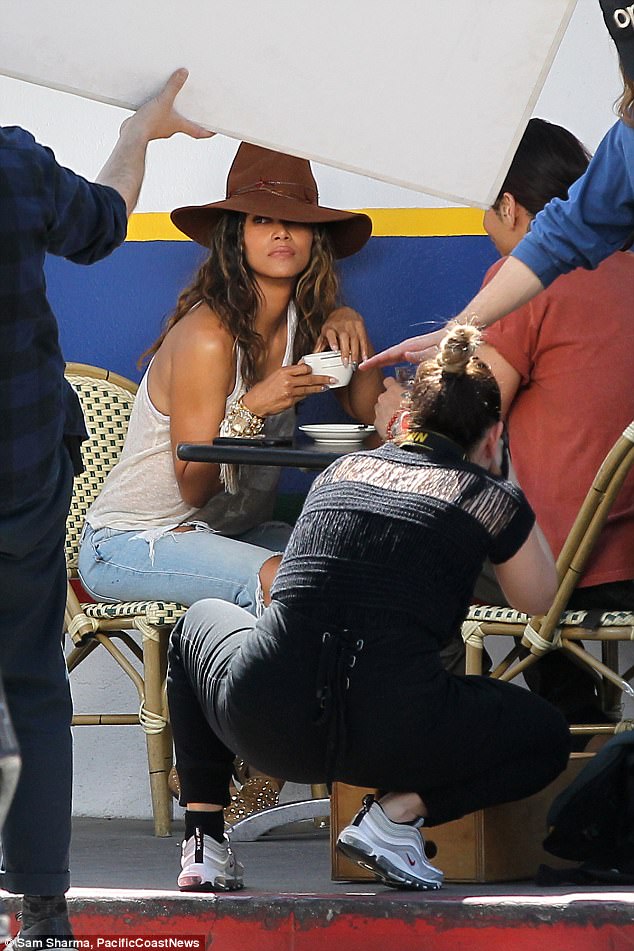 The Wic Walker April 2011