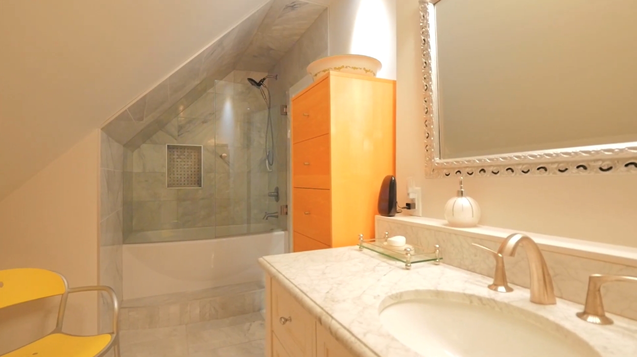 Luxury Home Interior Design Tour vs. 301 Buffalo Street, Banff, AB - Sotheby's International Realty Canada