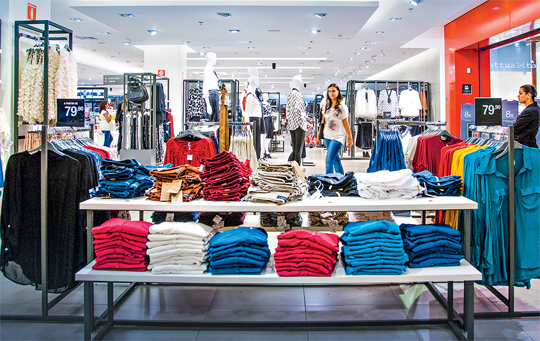 Renner, Decathlon e outras grandes redes reduzem tamanho das lojas em  shopping: entenda por quê - Estadão