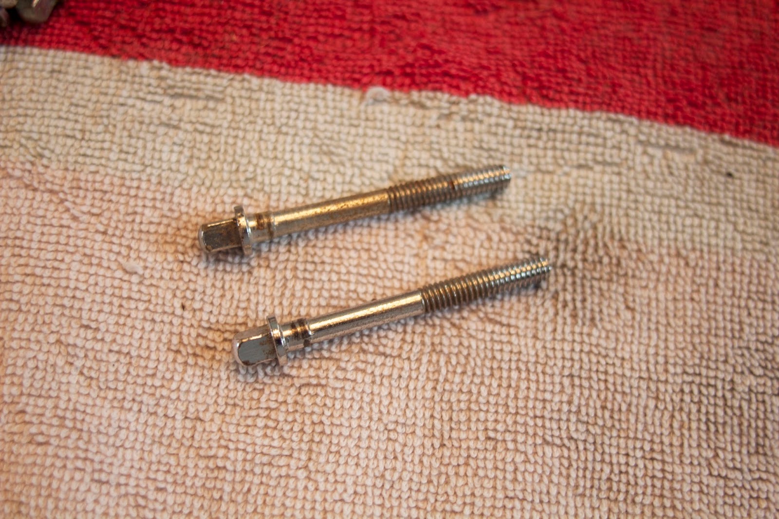 Restoring Vintage Drums Removing Excessive Rust From Tension Rods and