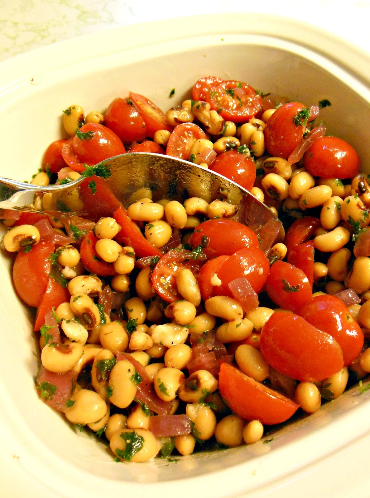 Black Eyed Pea and Tomato Salad