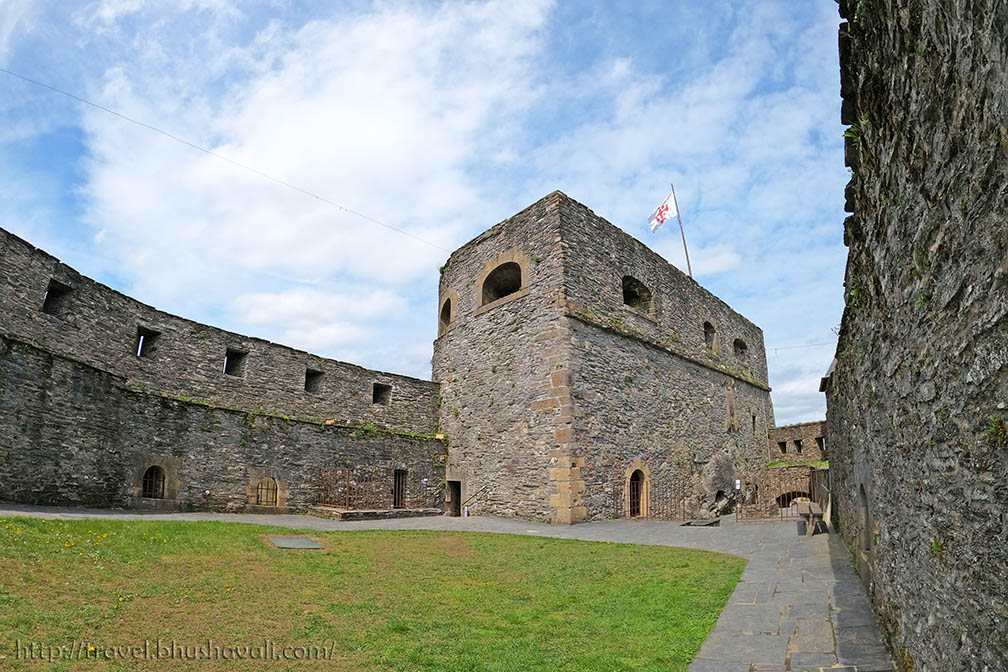 Bouillon Castle (Château de Bouillon) History, Things to do, Tickets