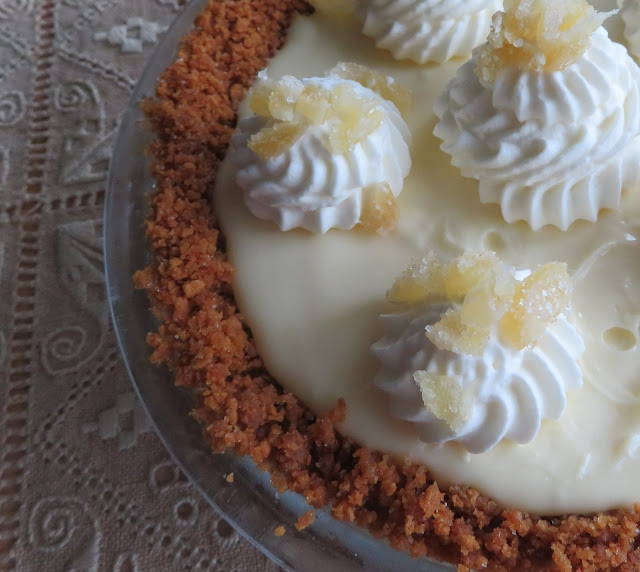 Creamy Lemon Pie for Two