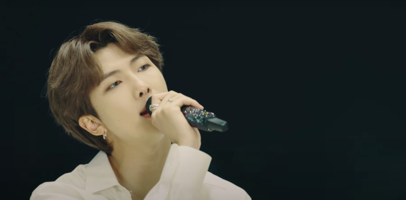 Micrófonos de BTS ¿de qué color es cada uno? BA NA NA Noticias de K