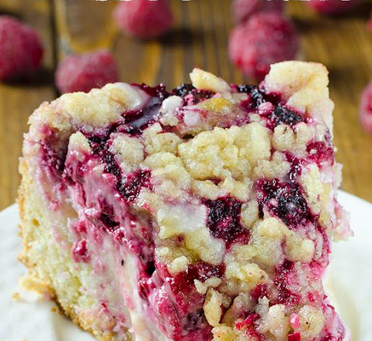 Raspberry Cream Cheese Coffee Cake - Chocolate Dessert Recipes - OMG Chocolate Desserts Raspberry Cream Cheese Coffee Cake - Chocolate Dessert Recipes - OMG Chocolate Desserts