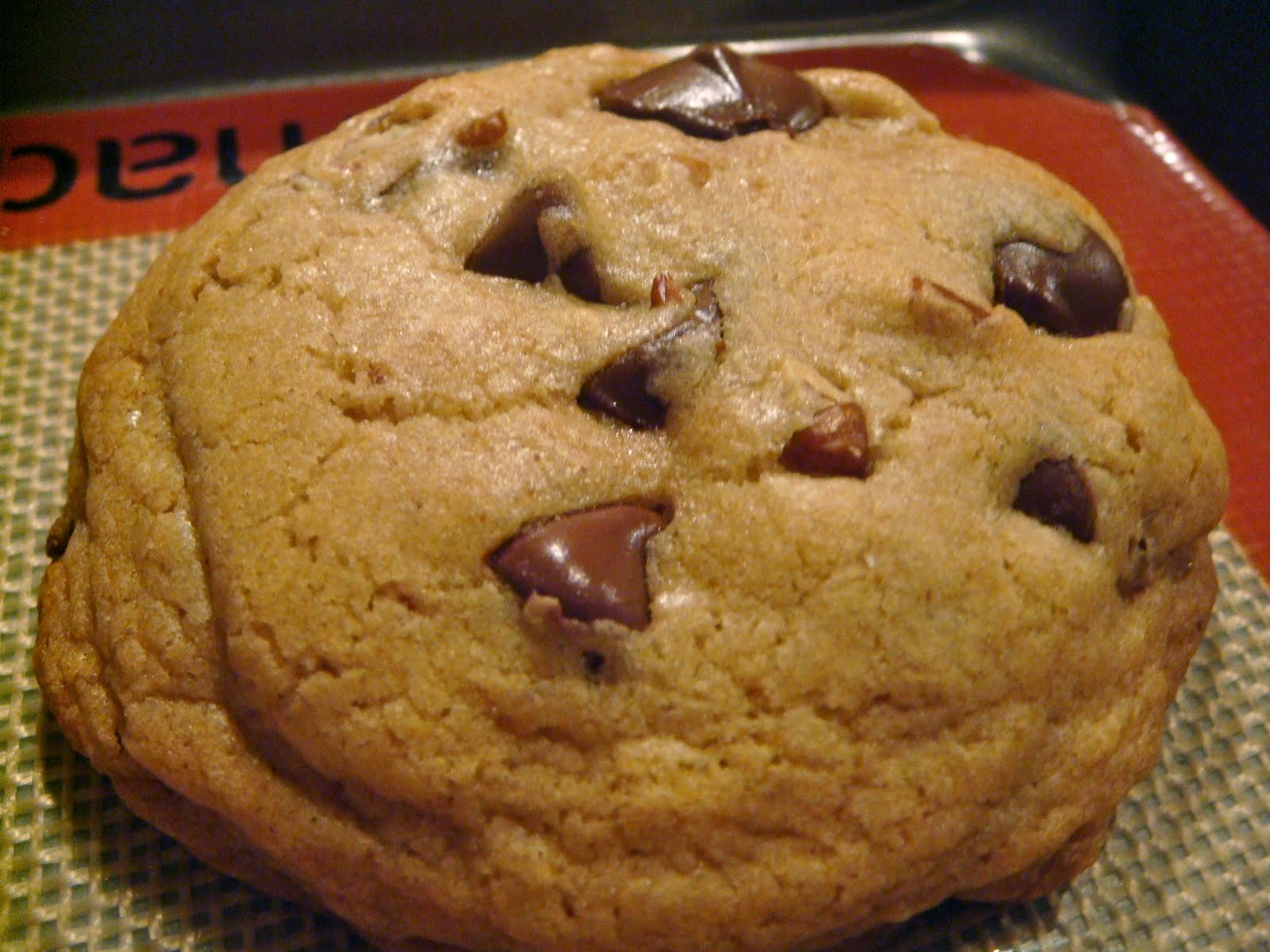 Delicious Dishings America's Test Kitchen's Boston Blogger Cookie