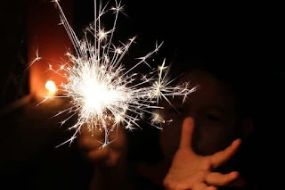 happy-diwali-wishesh-दिवाळीच्या-हार्दिक-शुभेच्छा-दिवाळी-सणाची-माहिती-आणि-महत्व-Diwali-Festival-Information-In-Marathi-आकाश-दिवा happy-diwali-wishesh-दिवाळीच्या-हार्दिक-शुभेच्छा-दिवाळी-सणाची-माहिती-आणि-महत्व-Diwali-Festival-Information-In-Marathi-आकाश-दिवा