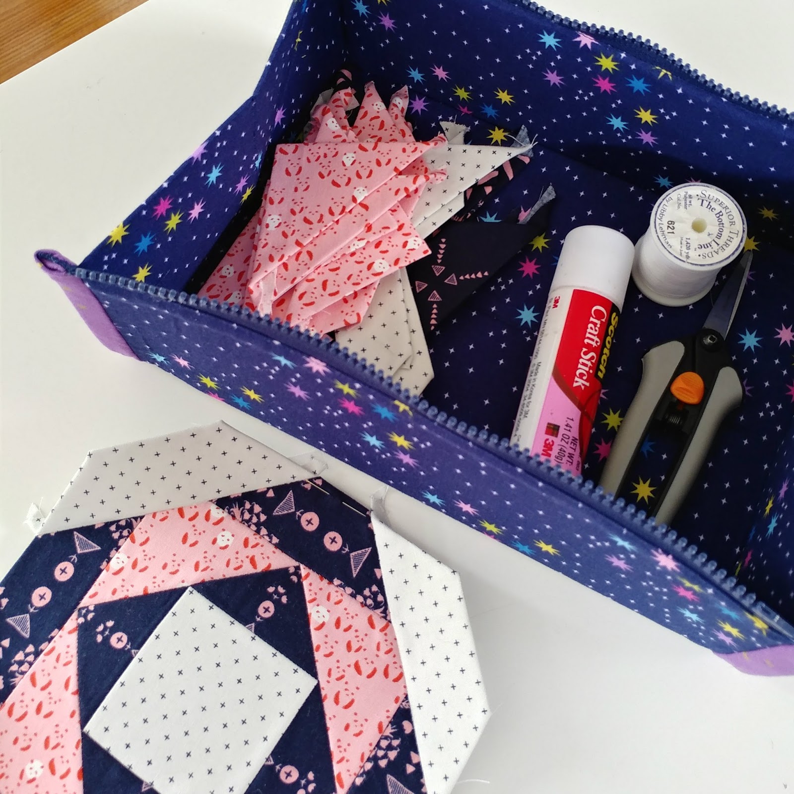 Craftaholic Kat Zip Up Tray Pouch