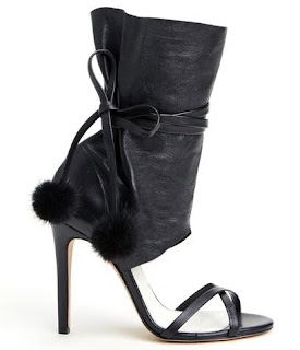 Shoe of the Day | Tiannia Barnes Misty Shootie | SHOEOGRAPHY