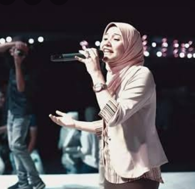 جميع قصائد الشاعره اميرة البيلي اشعار اميرة البيلي اشعار حب اميرة البيلى