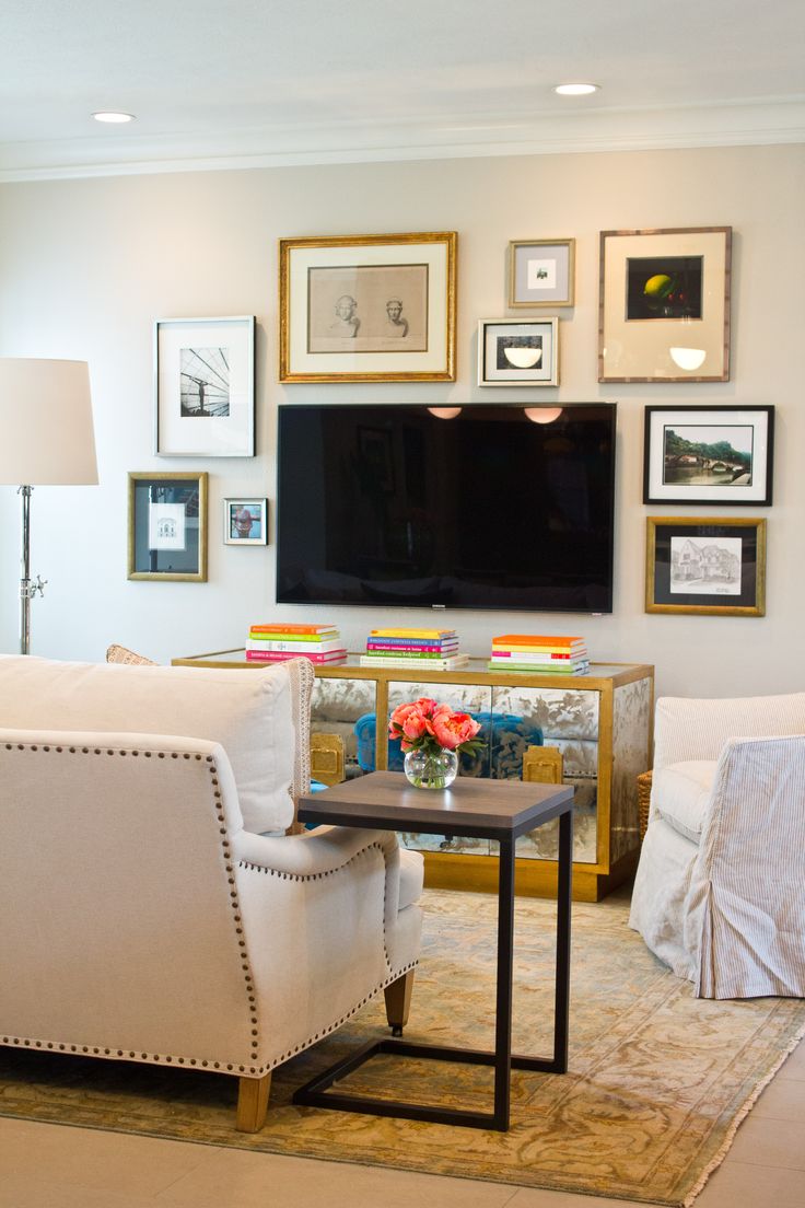 Tips for Decorating Around the TV from Thrifty Decor Chick