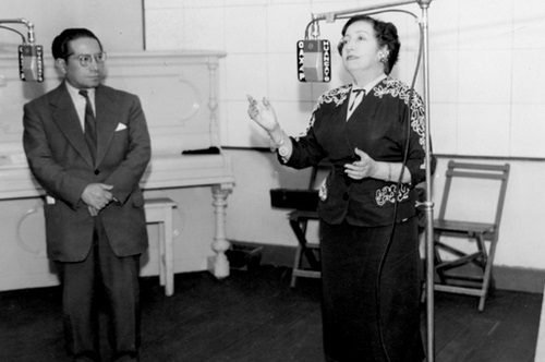 20 de Noviembre - Nacimiento de folklorista Rosa Elvira Figueroa Nuñez
