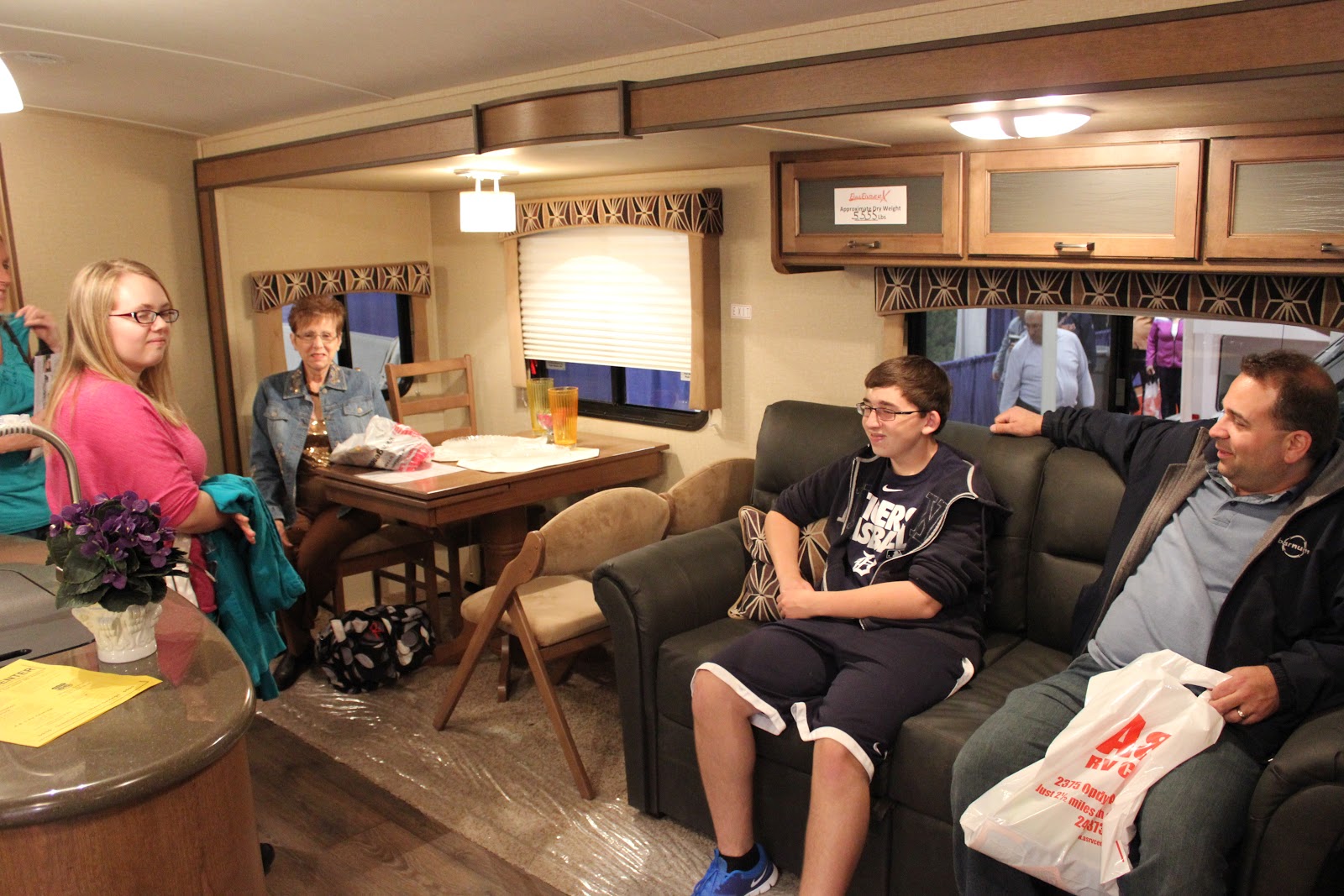Fall Detroit Camper & RV Show attendance supports industry’s upward