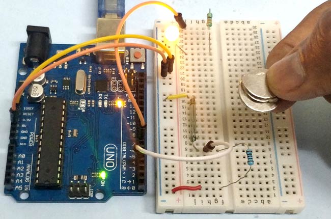 Reed Switch Interfacing with Arduino - Mechatronics LAB- Internet Of Things