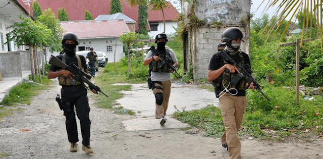 Selain SG, Densus 88 Juga Tangkap 3 Terduga Teroris Di Kota Bekasi Selain SG, Densus 88 Juga Tangkap 3 Terduga Teroris Di Kota Bekasi