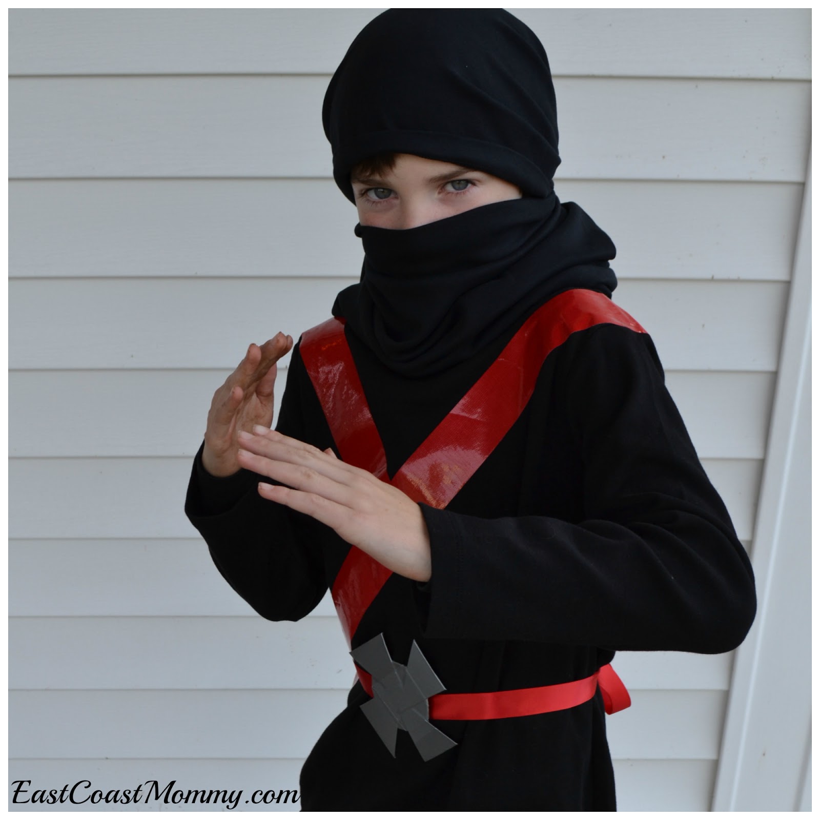 East Coast Mommy: Easy Black Ninja Costume (no sewing required)