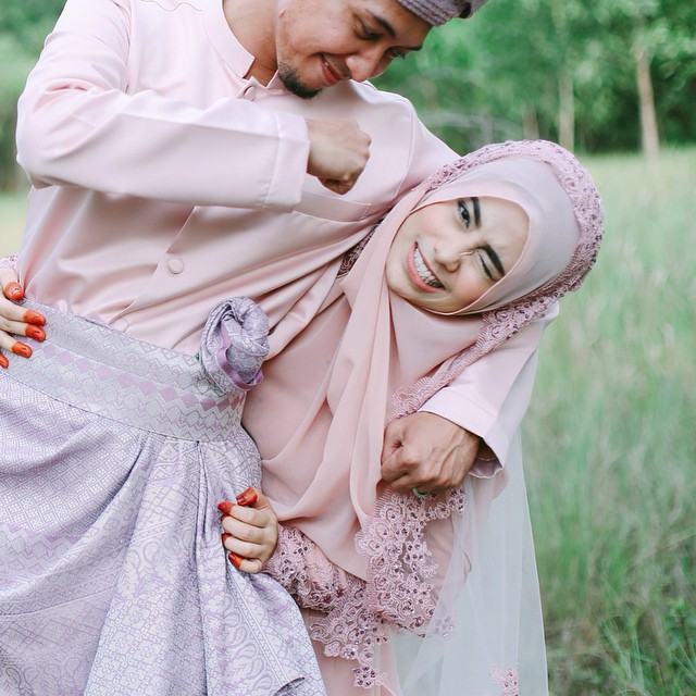 Bukan Seberapa Cepat Cinta Itu Datang, Tapi Seberapa Lama Cinta Itu Bertahan Bukan Seberapa Cepat Cinta Itu Datang, Tapi Seberapa Lama Cinta Itu Bertahan