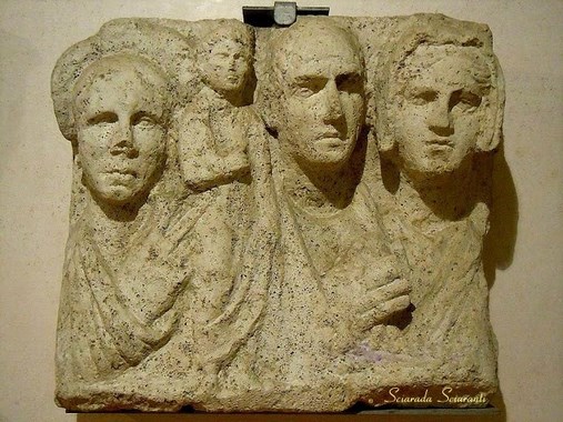Rilievo  conservato alle Terme di Diocleziano - Museo Nazionale Romano di Roma