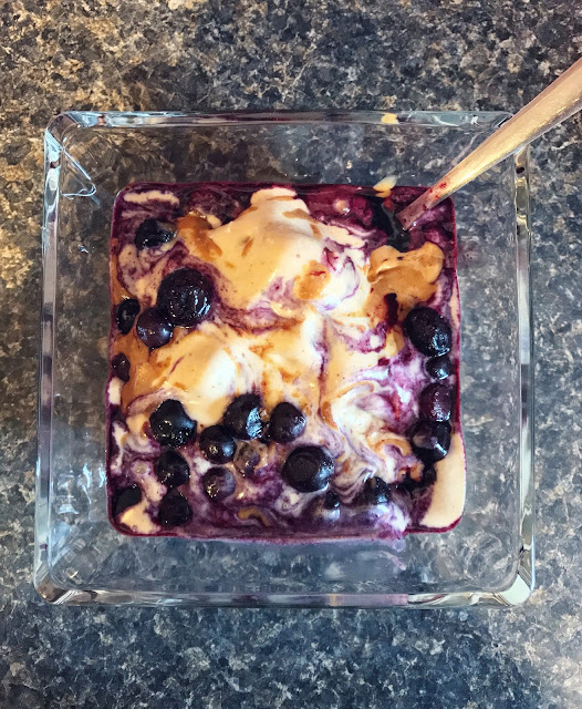 Peanutbutter Blueberry Nice Cream (Vegan, Glutenfree)