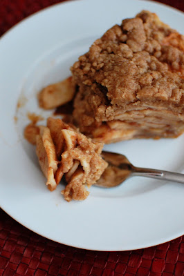 apple crisp pie sitting on a plate. 