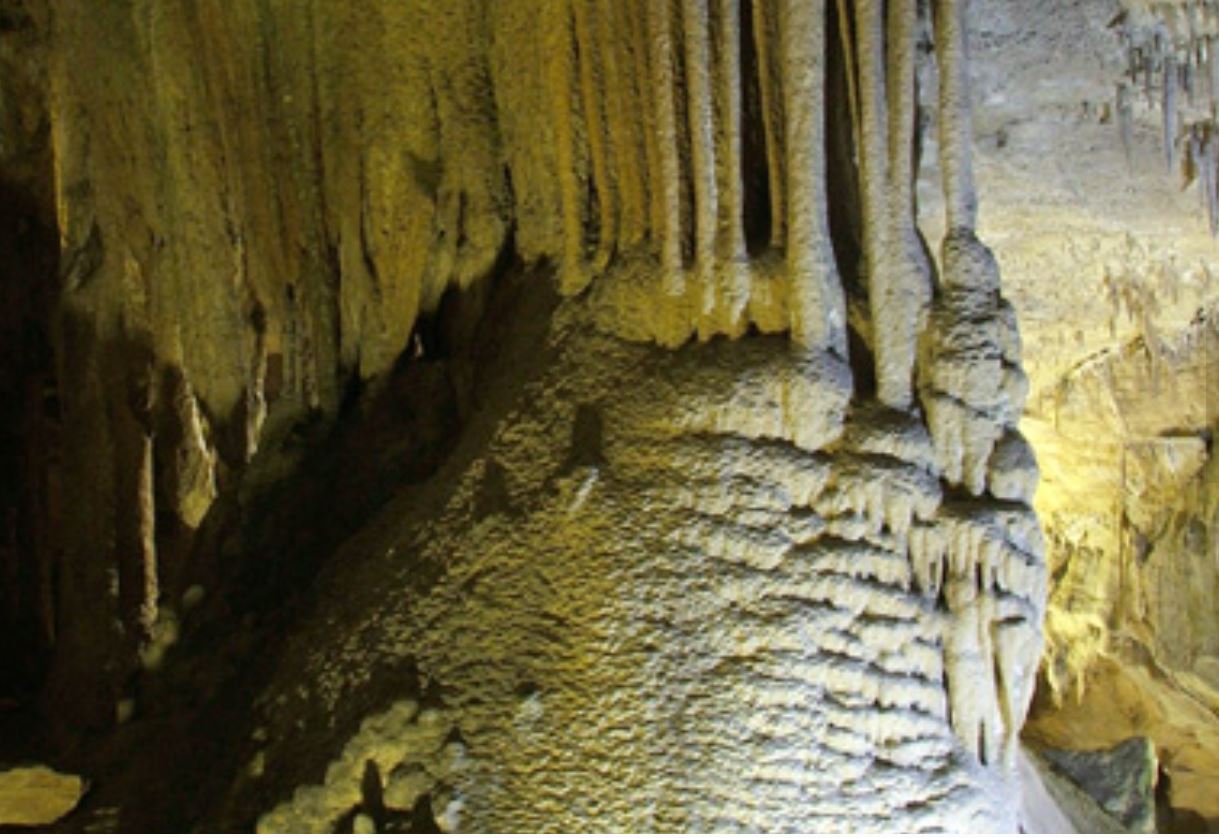 Tusquittee Valley Cabin Caverns