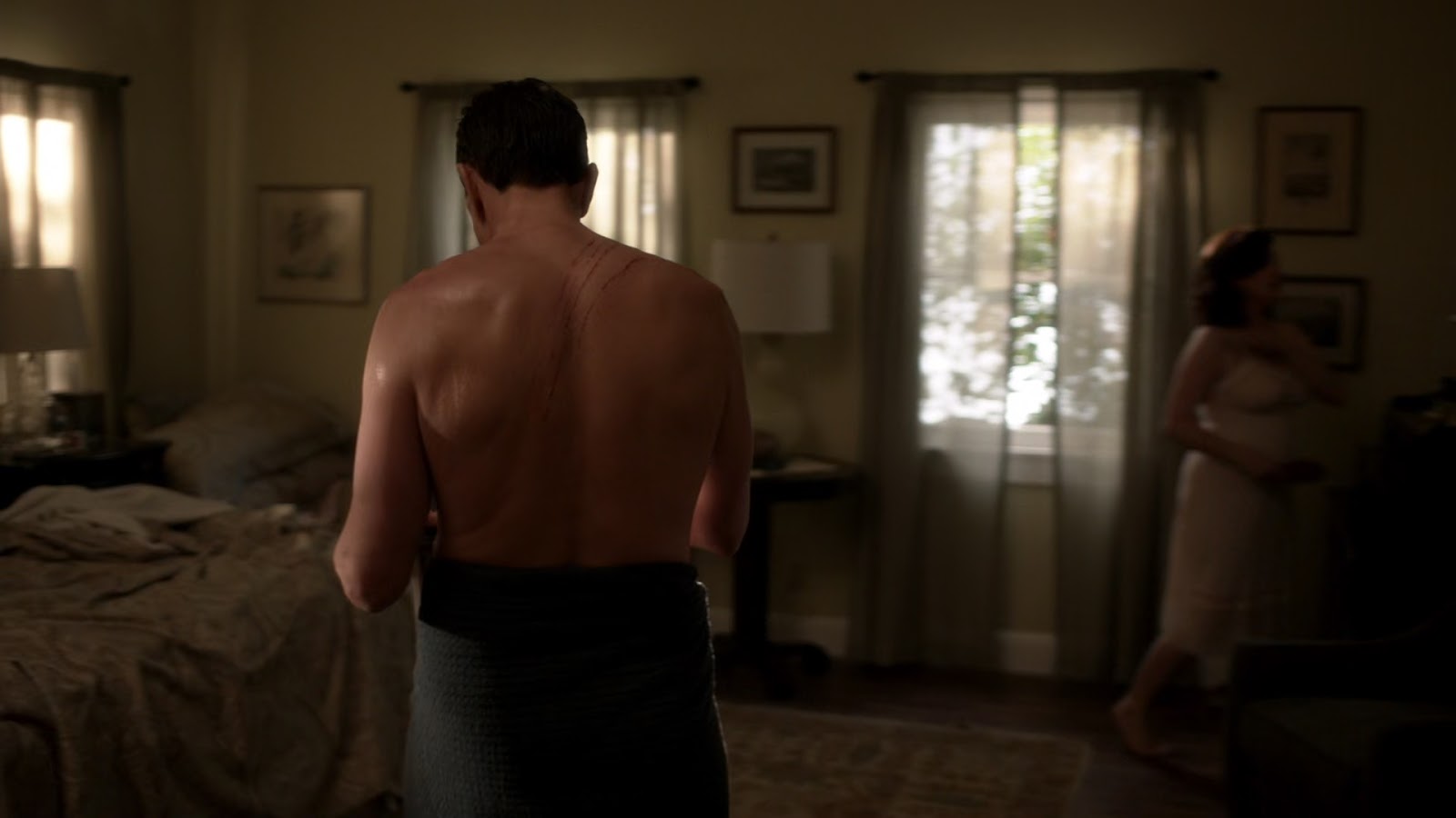 Hank Azaria shirtless in Ray Donovan 2-05 "Irish Spring" .