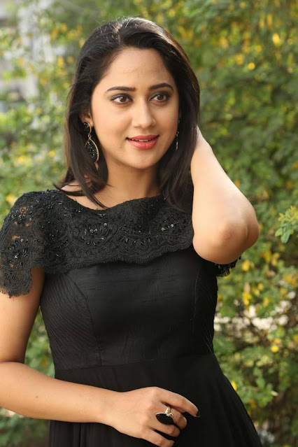 Tollywood Actress Mia George New Photos In Black Dress 6