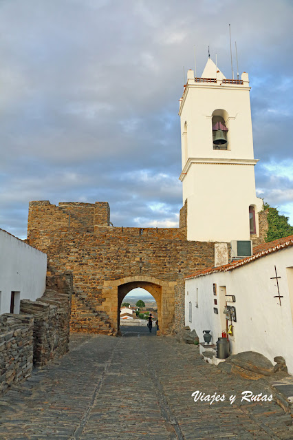 Puertas de la muralla de Monsaraz