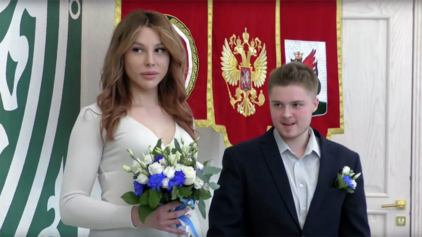 Cyrstis Condo Russian Bride