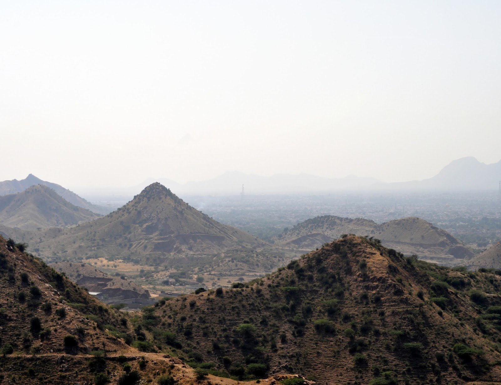 Plateaus in india image