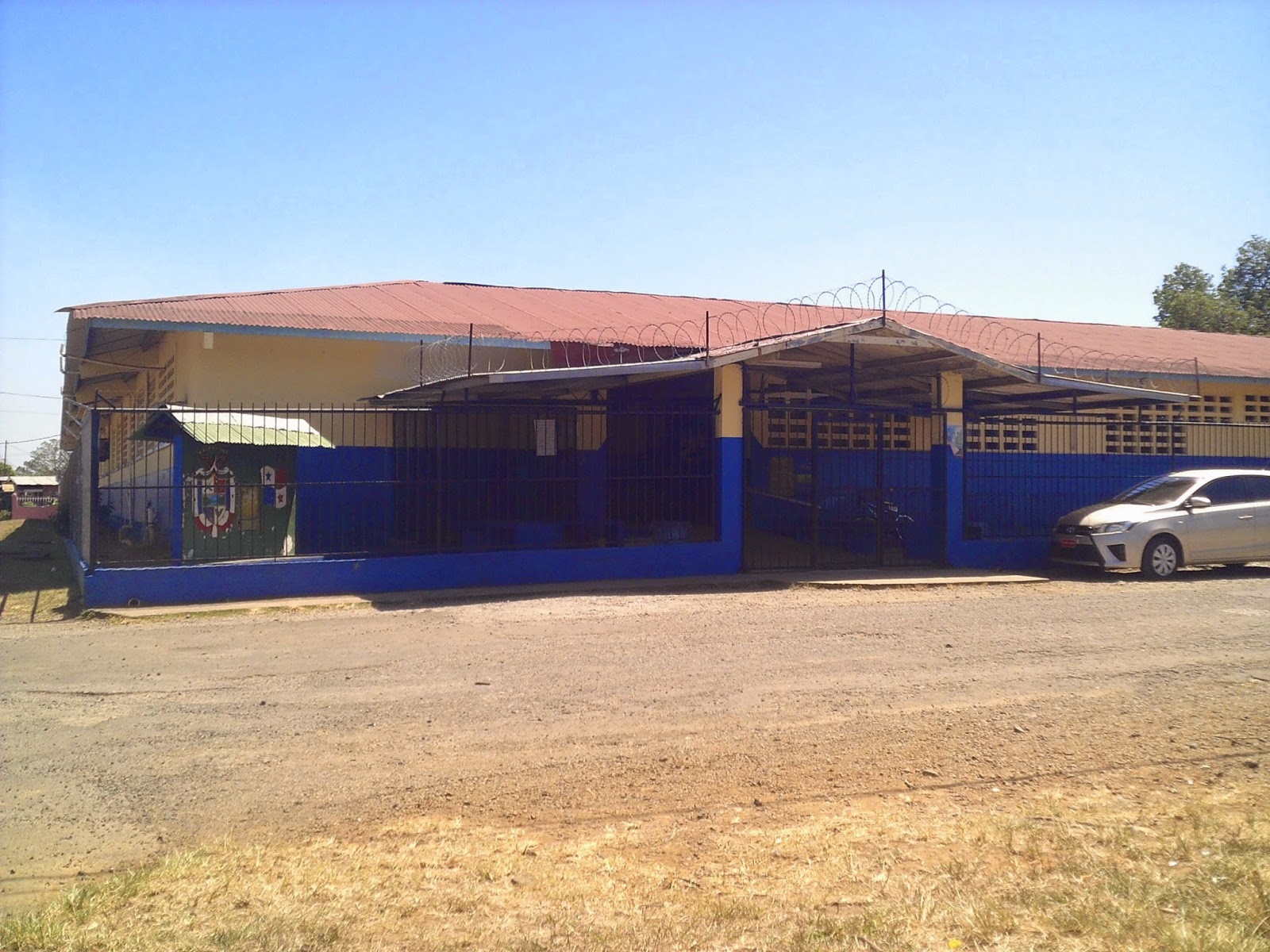 Escuela Victoriano Lorenzo Escuela Victoriano Lorenzo Las Lomas 2015