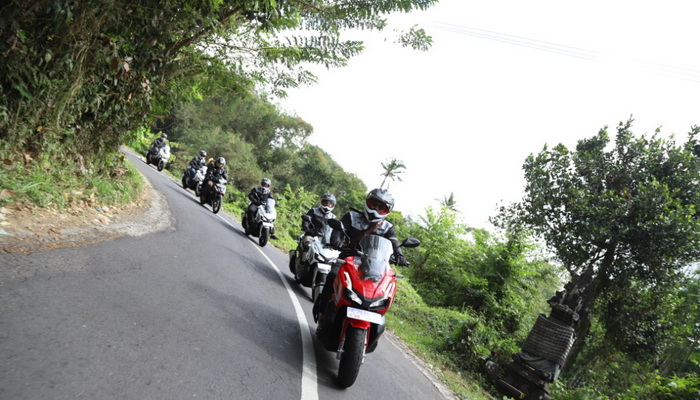 Raih Rookie of The Year, Kukuhkan Ketangguhan Honda ADV150 sebagai Skutik Penjelajah