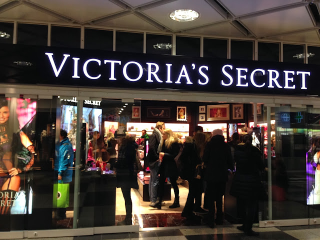 Victoria Secret München Flughafen Parken stylejunctionmunich.blogspot.com