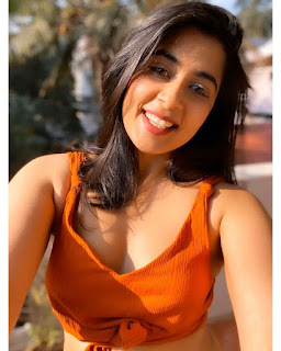 Nikita Sharma Social Media Images 31-03-2020