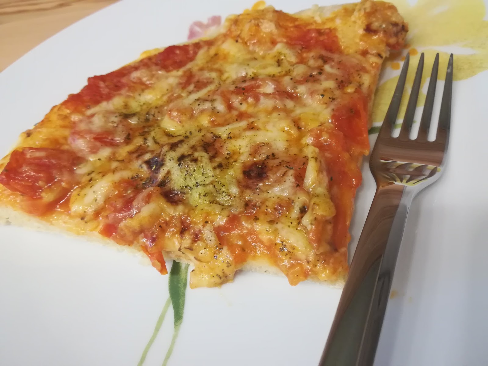 Einfach hausgemacht - hausgemacht einfach: Pizza Margherita vom Blech Einfach hausgemacht - hausgemacht einfach: Pizza Margherita vom Blech
