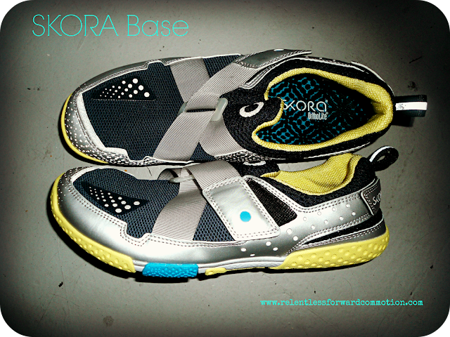 SKORA running Base shoes 