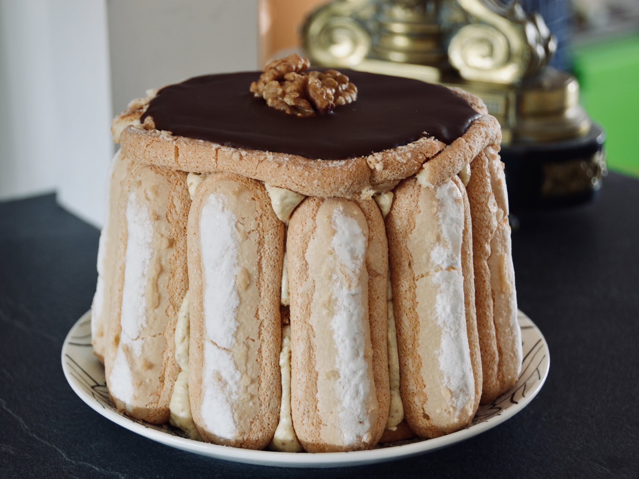 RECETTE DE CHARLOTTE AUX NOIX CHARLOTTE-NOIX-RECETTE-GÂTEAU-CUISINE